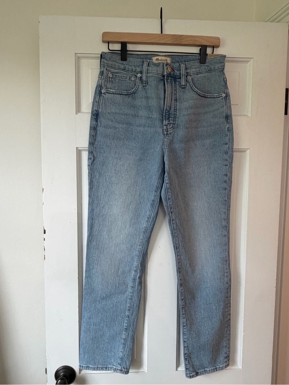 Madewell The Perfect Vintage Light Blue High-Rise Straight Jeans